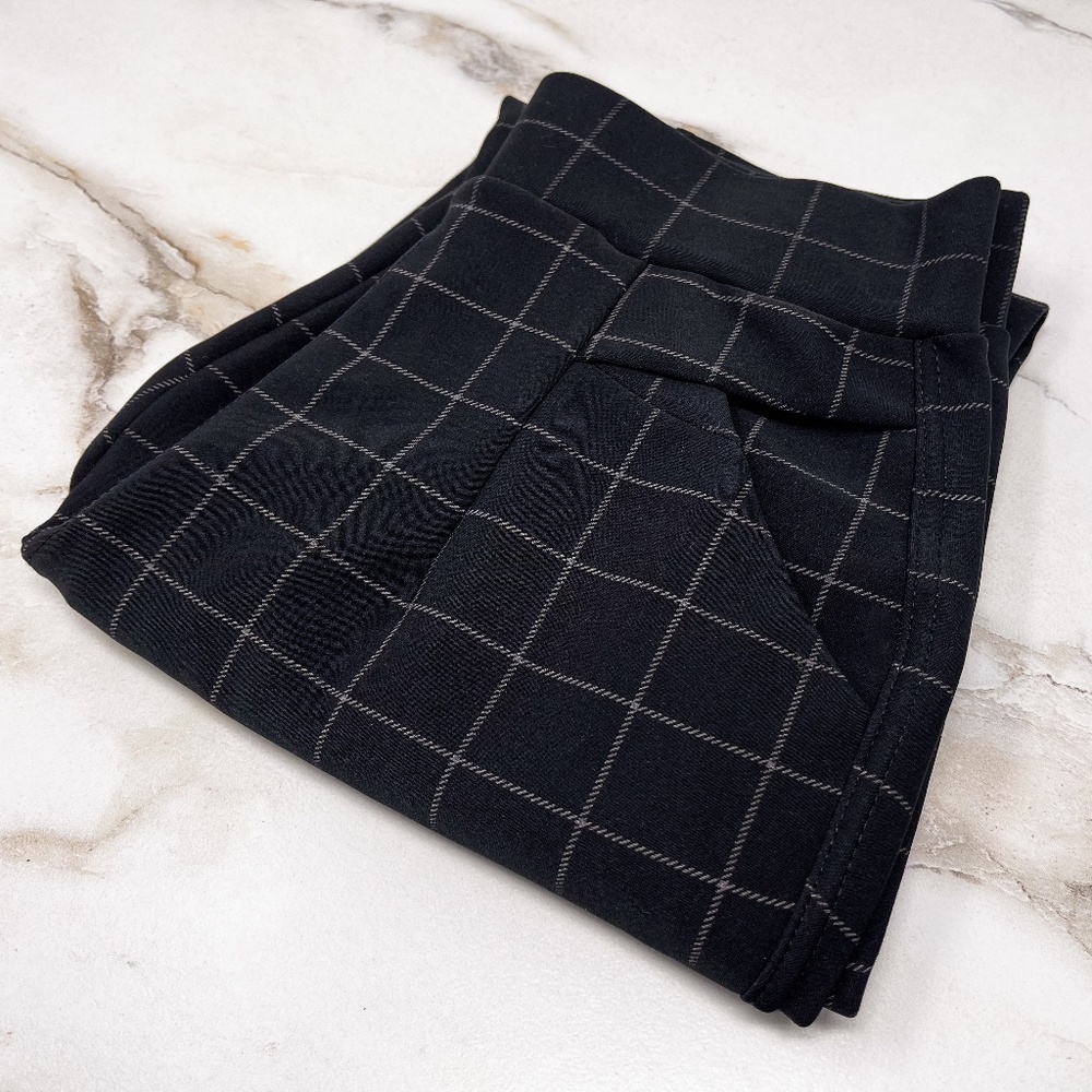 Indero Black Plaid Pants